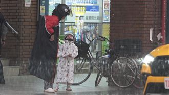 新／11縣市大雨特報　一路下到晚上