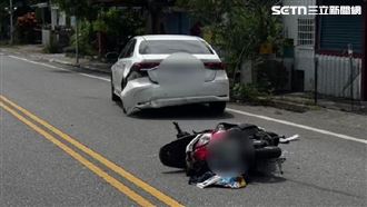 驚悚畫面曝！女開車未禮讓　男騎士遭撞飛