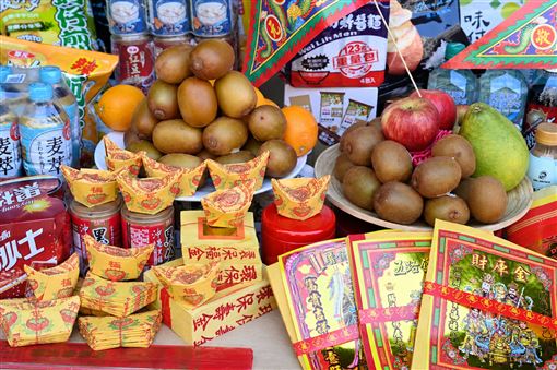 普渡供品藏隱憂?專家選「吉利」解救健康
