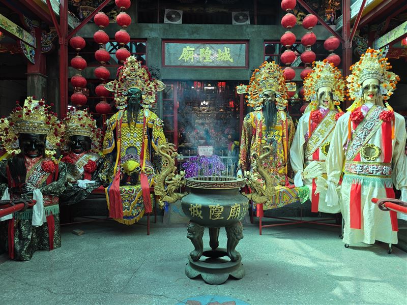 鬼月開始了！城隍爺警告10大禁忌　基隆好兄弟竟多15天假原因催淚曝光。（圖／記者鍾志鵬攝影）