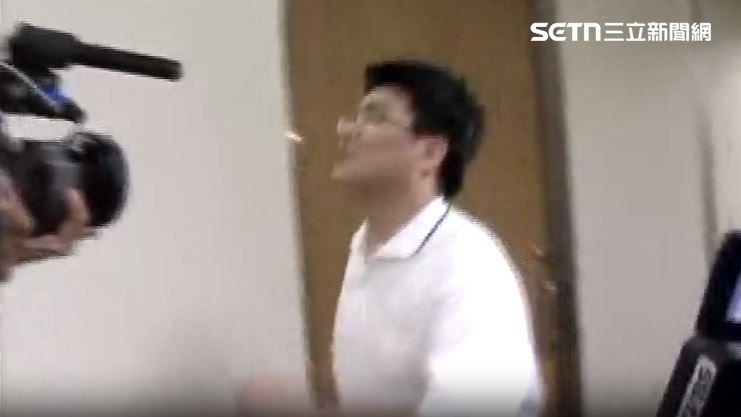 趙建銘昔涉入台開案交保,下巴還抬得高高的