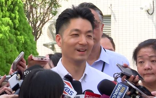 在韓傅大戰敏感時間蔣萬安明天要赴花蓮,他今天解釋早就已經安排了,週一也有跟大家說(圖/翻攝畫面)