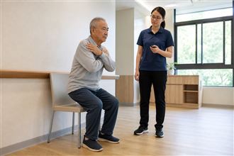 陽明交大長壽研究:這能力佳死亡風險降61%