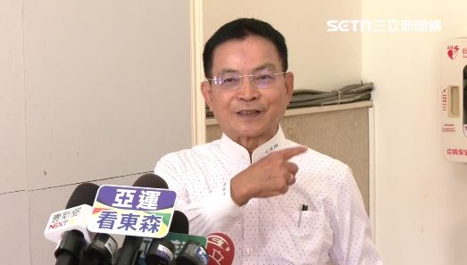 賴士葆今天再被問到韓國瑜跟傅崐萁相關議題時,急忙閃人,還要記者去問別人(圖/翻攝畫面)