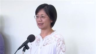 翁曉玲堅持凍結卓榮泰薪水：我對他客氣了