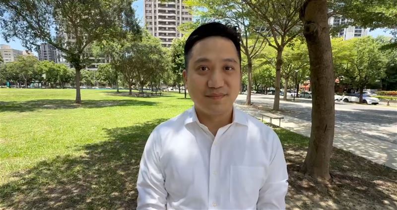 曾聖凱透露，早在鄭朝方市長確定參選新竹縣長時，就已經展開一系列縝密準備。（圖／翻攝畫面）