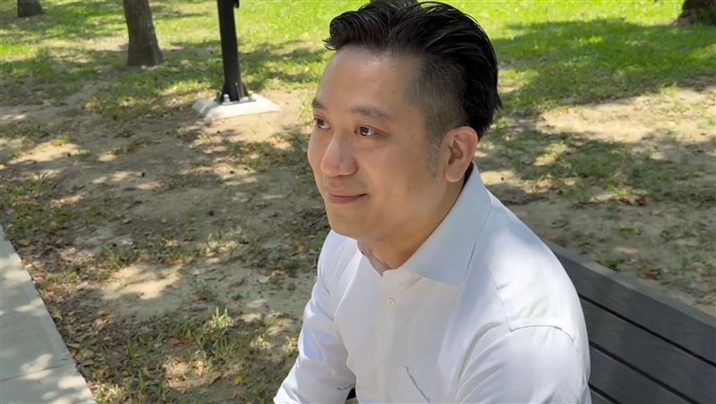 民進黨新竹縣黨部將呈報黨中央，徵召陽明交大助理教授曾聖凱參戰。（圖／翻攝畫面）