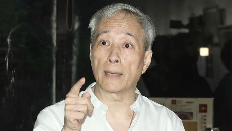 恩「姜」仇報 姜厚任挺女友:我怎會暈船