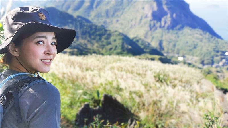 爬山捕捉野生蘇晏霈　近素顏膚況嚇壞全網