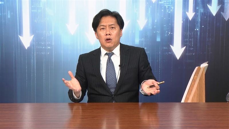 陳嘉偉示警,後續市場恐將面臨跌幅更大、甚至貫破前波低點的 C 波主跌段,提防下半年大盤持續下探年線乃至五年線。(圖/翻攝自運通財經台YouTube)