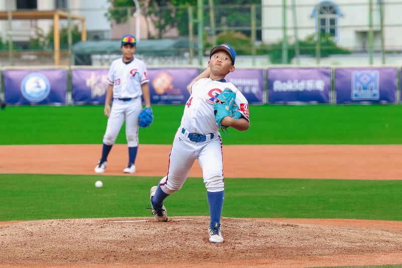 台灣3連霸剩1步　彭宇睿對中國完投飆10K
