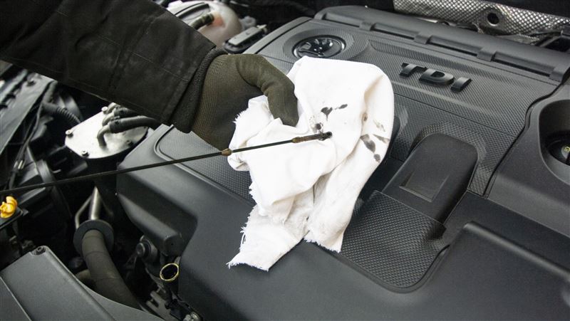 若車輛很常走走停停、載重物,行駛里程不長仍需換機油。(示意圖/翻攝自pixabay)