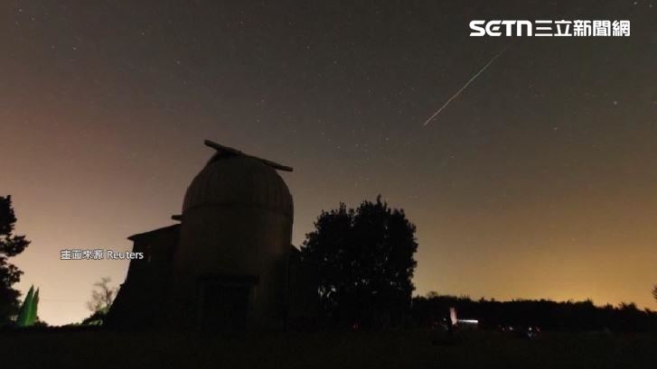 近百顆英仙座流星耀夜空　「追星族」嗨翻