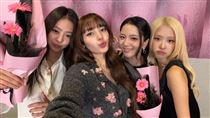 BLACKPINK十週年風波燒6天！Lisa首度道歉