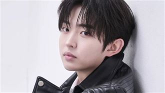 19歲失癌母！出道2個月逆襲成最年輕歌王