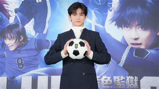 男神高橋文哉首度來台！親曝拍戲超狂幕後