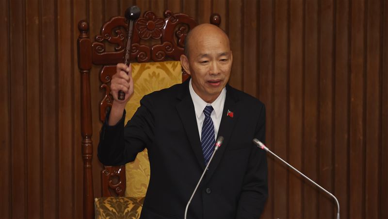總預算拖351天終三讀　他爆藍白軟化內幕