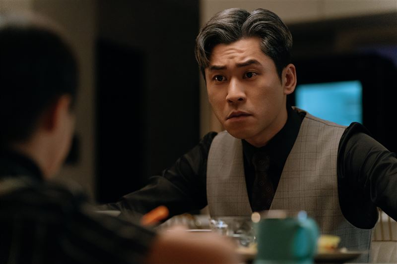 黃迪揚在《成名在望》「一夜白髮」,黑化成第二季大魔王。(圖/瀚草影視提供)