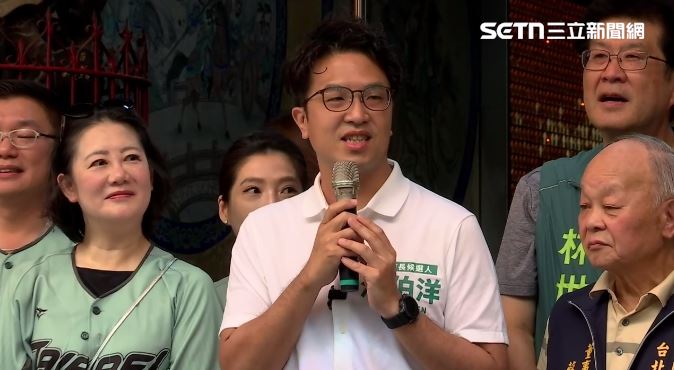 蔣萬安宜蘭輔選大遲到喊沒想到周六這麼塞,沈伯洋笑虧「禮拜六往宜蘭塞車,好像是大家都蠻知道的事情!」(圖/翻攝畫面)