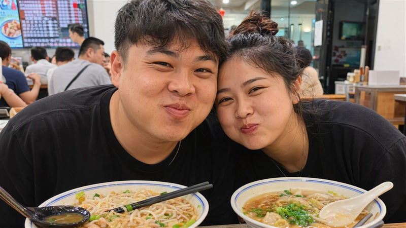 交往久了越吃越像？研究：這階段男配合女