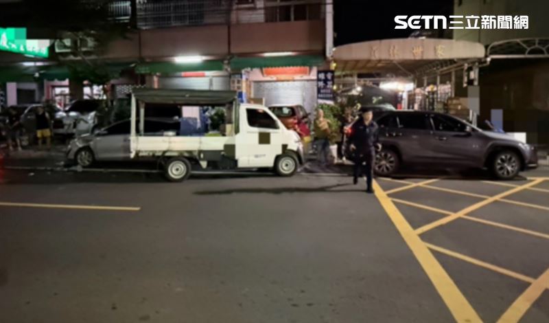 彰化毒駕連撞！驚見6旬婦吸毒開貨車狂掃