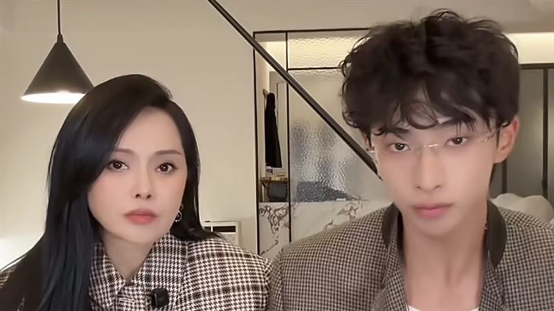 伊能靜直播聽兒子狂喊前夫名　秒變臉：滾