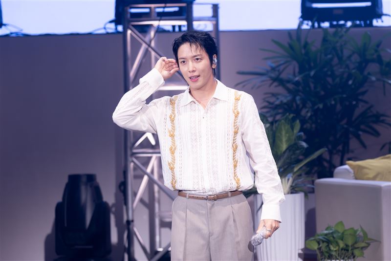 鄭容和台北見面會。(圖/COME ON JKSSP提供)