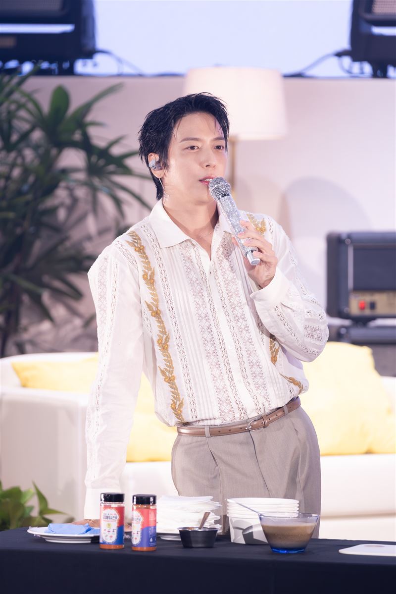 鄭容和台北見面會。(圖/COME ON JKSSP提供)