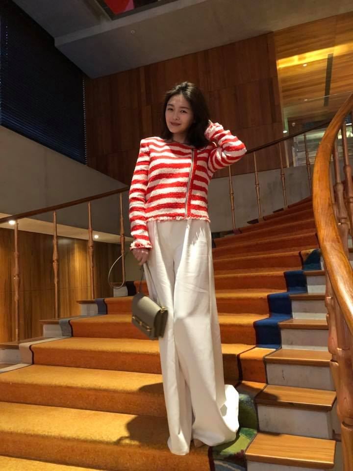 大S透露,當時為了做出「愛心炸豬排」,特別向MAKIYO媽媽學習料理,沒想到因為記錯裹粉順序,導致豬排外皮與肉分開。(圖/翻攝自臉書)