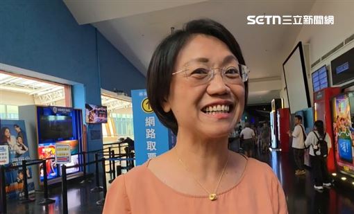 國民黨立委翁曉玲笑（圖／翻攝畫面）