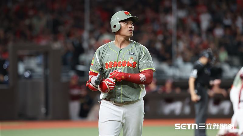 前10年外野一壘奔波　朱育賢談回歸老本行
