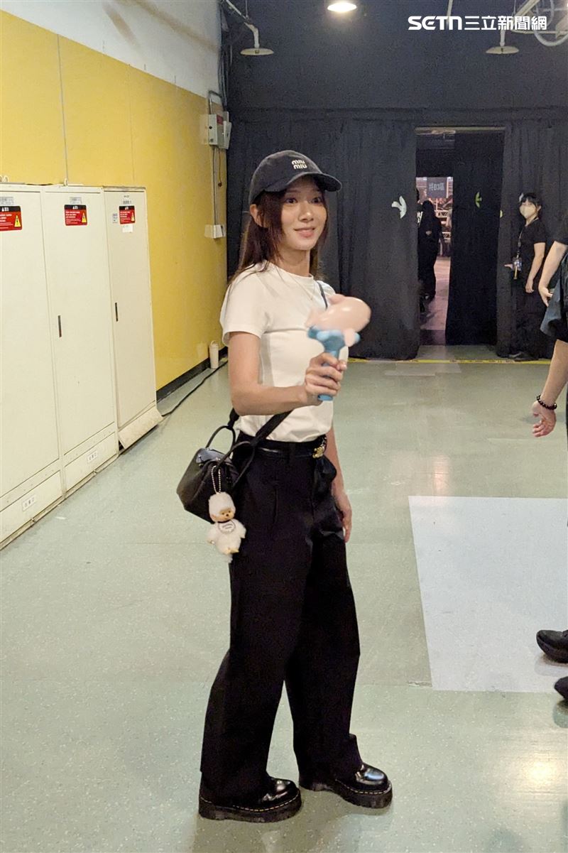 阿璞女友豆花妹特別來演唱會應援。(圖/記者鄭孟晃攝影)