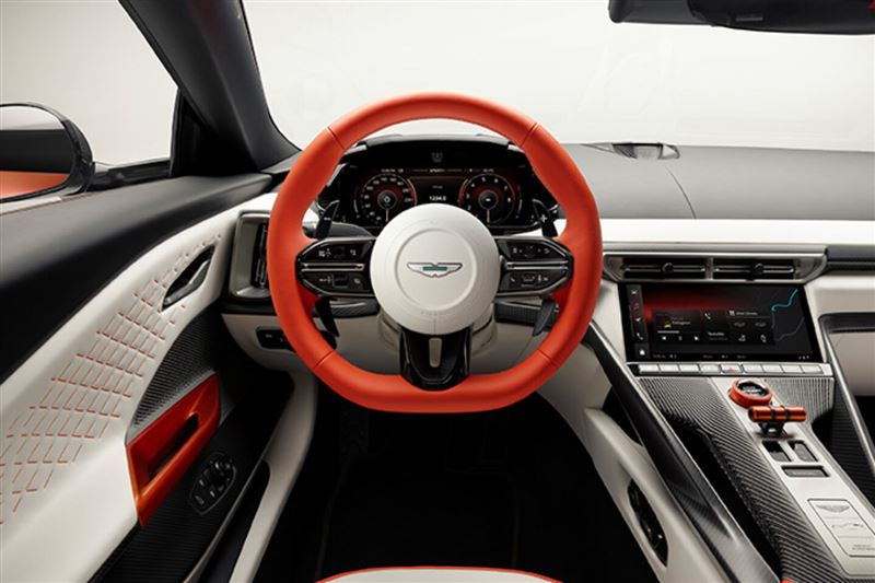 源自Valhalla的駕駛導向中控台。(圖/翻攝Aston Martin網站)