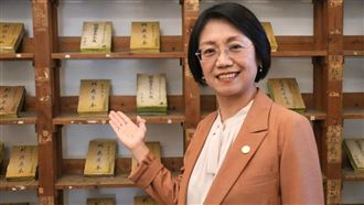 疑拍電影畫面挨轟偷修文　綠委轟爆翁曉玲