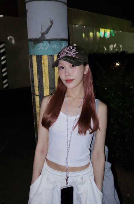 蕭伊與Joeman於上月底傳出分手的消息。(圖/翻攝自Threads @11.sns)
