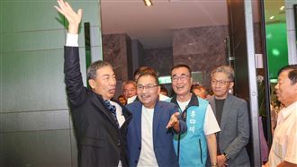 同框李四川！侯友宜：四環八線給他繼續做