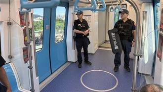 捷運三鶯線全時段試營運　新北警加強維安