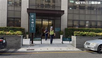 陳幸妤開撕！趙建銘不回應　診所又報警了