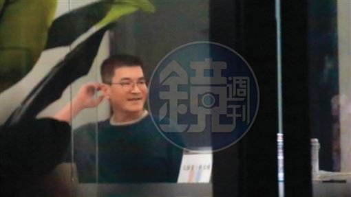 新聞封面