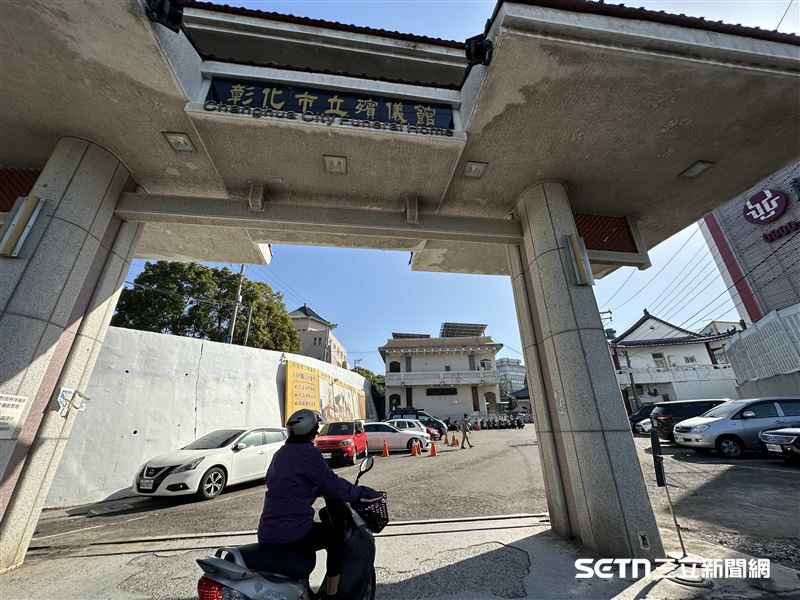 在彰化，陳永聰算是大家相當熟知的「大善人」，這30多年來，他已經幫助過無數遭逢急難、生活陷入困境的弱勢家庭。從喪葬費、安家費到生活救助，只要得知哪個角落有人需要幫忙，他總是盡可能伸出援手，也因此有了「哪裡有苦難，十方功德行善團就哪裡去」這句話。（示意圖／記者張雅筑攝）