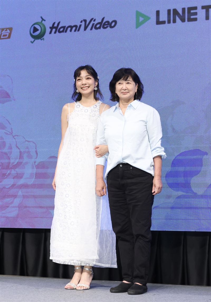 林雨宣與蘇明明(右)在《再見1987》飾演母女。(圖/記者田俊彥攝影)