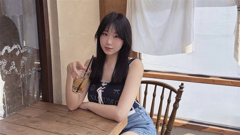 正妹開箱三鶯線忘下車 失控爆粗口全放送