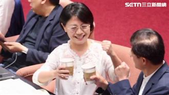 翁曉玲高喊我是中國人！中官媒嗨秒做圖卡