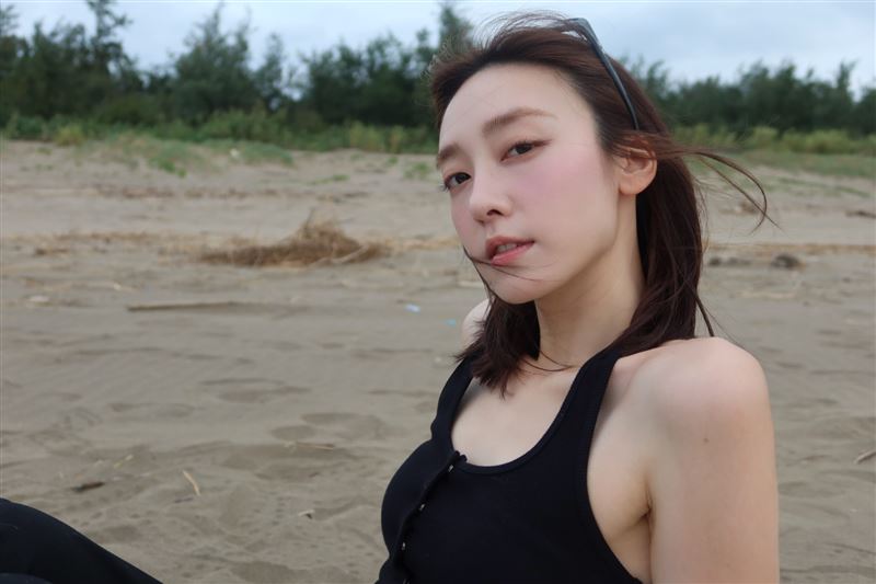 席惟倫的「第一次」獻給師妹。(圖/好事娛樂提供)