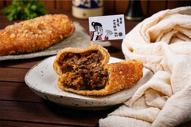 誠品生活文創平台expo｜JAM JAM ASIA 亞洲音樂節｜8.29-8.30｜特色出攤品牌「我和一心日本咖哩麵包カレーパン」。（圖／品牌業者提供）