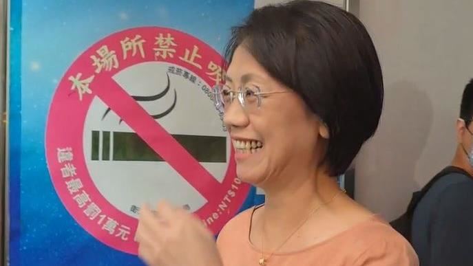 批翁曉玲自認中國人！她喊我是台灣人
