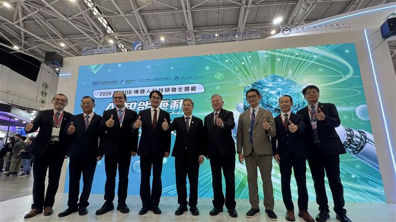 經濟部機器手好靈巧　合作廠商一次看