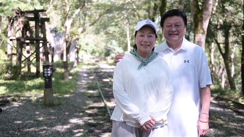 傅崐萁七夕放閃曬徐榛蔚合照！一票網驚