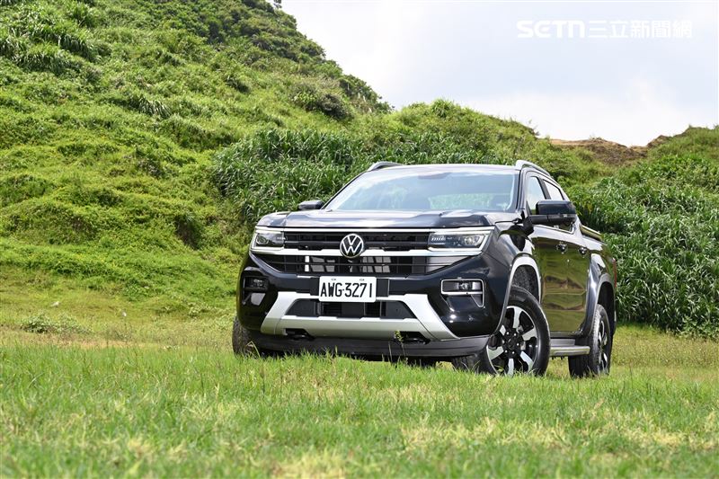 Amarok Style成功模糊了「工作車」與「休旅車」的界線。（圖／記者鍾釗榛攝影）