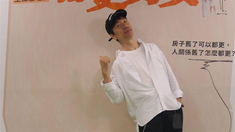 離婚許允樂8個月　張兆志七夕突曬牽手照